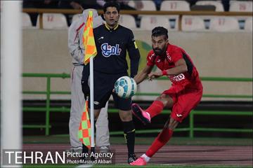 دیدار تیم های فوتبال پرسپولیس و گسترش فولاد