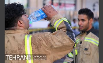 آتش سوزی مجتمع تجاری طوبی 30