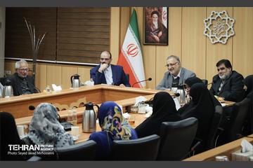 دیدار شهردار تهران با جمعی از زندانیان انقلابی سال ۵۷ 14