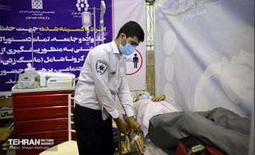 بازدید شهردار تهران از مراکز واکسیناسیون 26