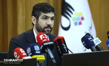 نشست خبری رئیس کمیسیون برنامه و بودجه شورای اسلامی شهر تهران 11