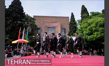 "رقص کردی" در جشن خانه تئاتر 3