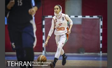 دیدار تیم های بسکتبال مهرام و گاز تهران 23