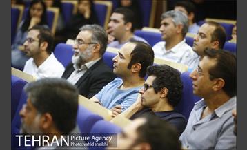 بازدید شهردار تهران از موسسه مطبوعاتی همشهری  22