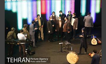 کنسرت آنلاین گروه رستاک 1