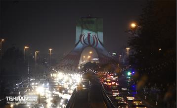 جشن نور پیروزی تیم ملی در میدان آزادی  19