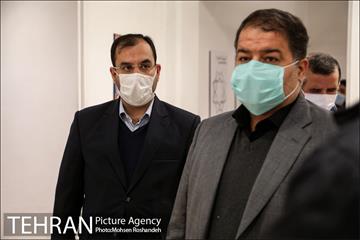 بازدید مدیران شهری به همراه اعضای شورای شهر از نمایشگاه تهران از منظر هنرمندان 8