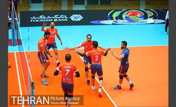 مسابقه والیبال بین ساپیا و عقاب نهاجا 13