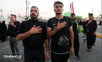 زائران حسینی؛ عمود سلام 3