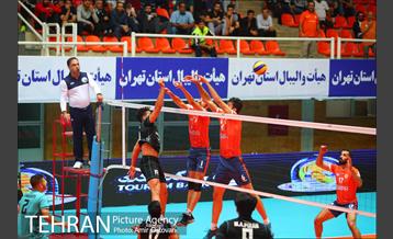 مسابقه والیبال بین ساپیا و عقاب نهاجا 19