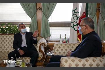 جلسه شهردار تهران با علی نیکزاد 4