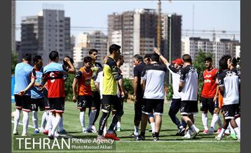 تمرین تیم ملی فوتبال 1