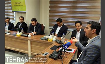 برسی آخرین پیشرفتهای توسعه پرداخت الکترونیک در تاکسی 18