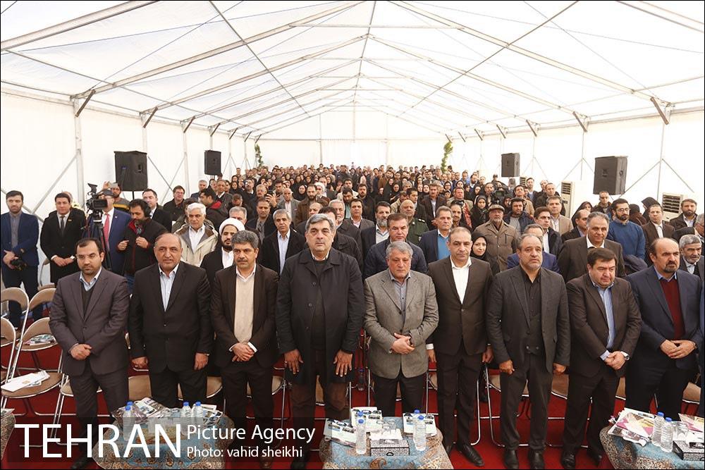 آیین بهره برداری از 48 پروژه مدیریت شهری در منطقه 21 17