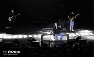 کنسرت رضا صادقی برای کودکان کار 17