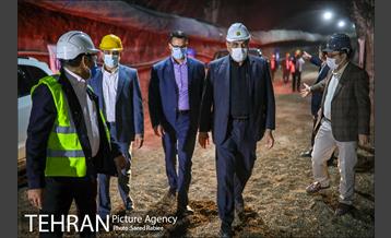 ورود ماشین حفار تونل به ایستگاه میدان حضرت عبدالعظیم الحسنی(ع) در خط 6 مترو 7