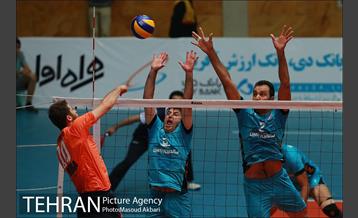 دیدار سایپا تهران و صالحین ورامین در لیگ برتر والیبال 12