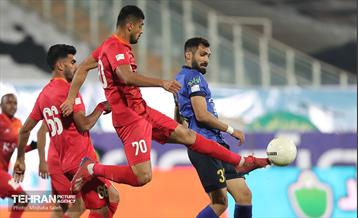 دیدار تیم های فوتبال استقلال تهران و فولاد خوزستان 19