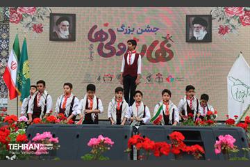 جشن بزرگ بهار اولی‌ها در آستان مقدس امامزاده حسن(ع) 34