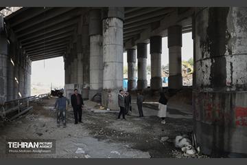 بازدید دانشجویان از پروژه مقاوم‌سازی پل تقاطع بزرگراه همت و رودخانه کن 35