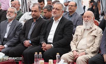 آیین بهره‌برداری از ۲۰۱ دستگاه اتوبوس برقی 34