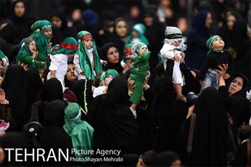 مراسم شیرخوارگان حسینی در مصلی تهران 43