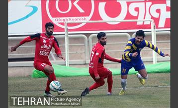 دیدار دوستانه تیم های فوتبال پرسپولیس و پارس جنوبی جم