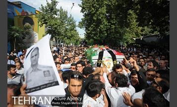 مراسم تشییع پیکر شهید آتش نشان علی قانع 18