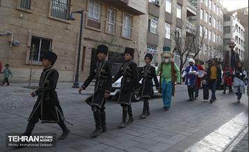 اجرای کارناوال نوروزی لبخند بهار در بوستان دانشجو 20