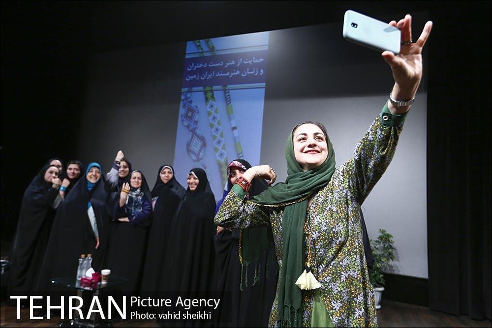 نشست تخصصی روز دختر با عنوان زمانی برای تو  23