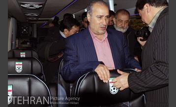 رونمایی از اتوبوس تیم ملی با طرح یوزپلنگ