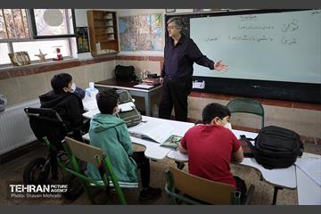 شهرِ مهر؛ به وقت خدمت و امید 3