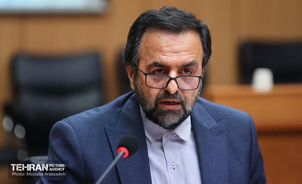 نشست صمیمانه شهردار تهران با جمعی از معلمان 21