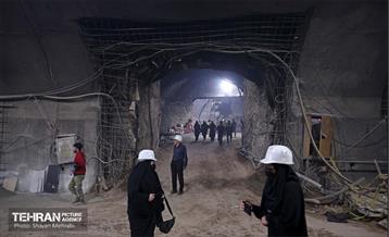 بازدید اصحاب رسانه از پروژه‌های منطقه 20 30