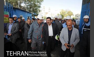 ورود دستگاه تمام مکانیزه(TBM) به ایستگاه مترو شهدا 2