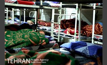 بازدید شبانه مدیران شهری از مددسرای خاوران 12