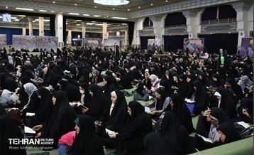 دعای روز عرفه در مصلی امام خمینی (ره) 14