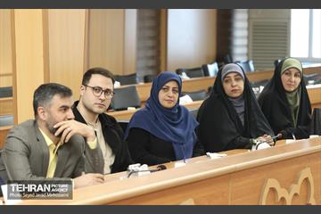 نشست صمیمانه شهردار تهران با جمعی از شعرا 27