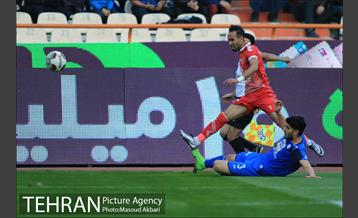 دیدار تیم‌های فوتبال استقلال - پدیده مشهد 8