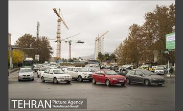 ترافیک تهران در یک روز بارانی 23