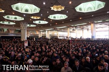تشییع شهدای آتش نشان در شبستان مصلی-2 13