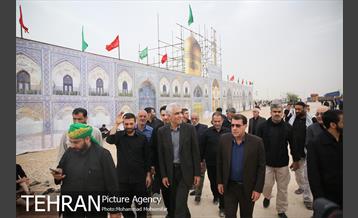 بازدید محمد علی افشانی شهردار تهران از موکب امام رضا(ع) واقع در عمود ٧٠٧ 5
