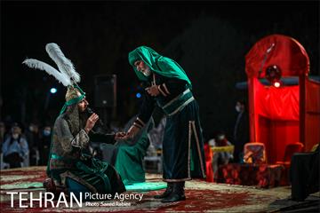تعزیه خوانی اباعبدالله الحسین(ع) در بوستان لاله 17