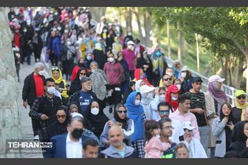 همایش بزرگ پیاده روی خانوادگی در بوستان جوانمردان 34