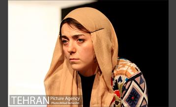 نمایش من من نیست، دشمن است و دشمن لجن است‎ 9