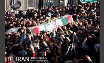 تشییع شهدای آتش نشان با حضور مردم - 3 20