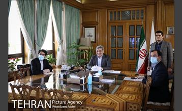 گفتگوی اینترنتی شهردار تهران و بوداپست 1