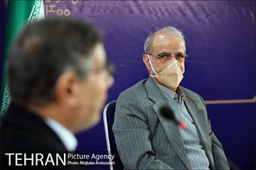 نشست شهردار تهران با مبارزین قبل از انقلاب اسلامی 24