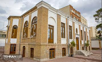 عمارت ظهیرالاسلام 11