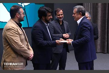 آیین تجلیل از شهرنگاران شهرداری تهران 8